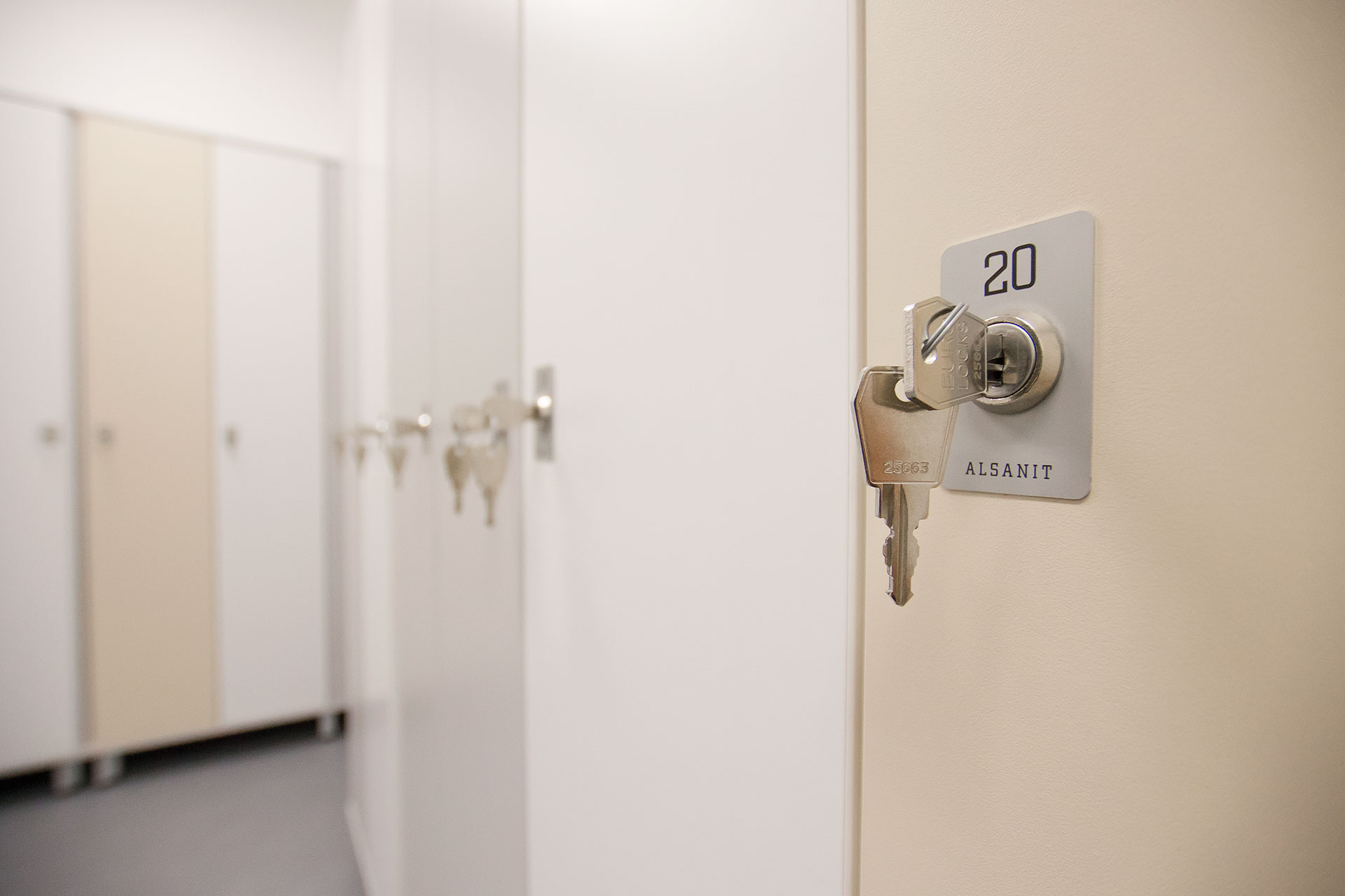Luxa staande lockers met nummering